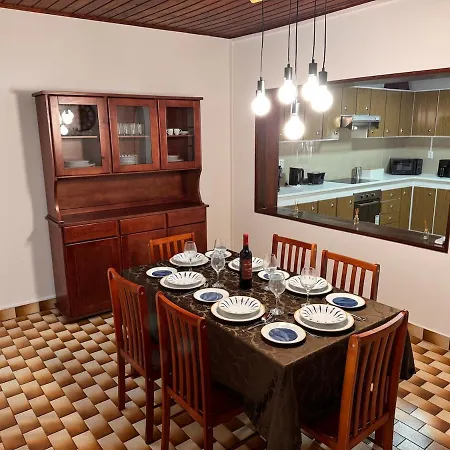 Casa de Férias Casa Moreira *