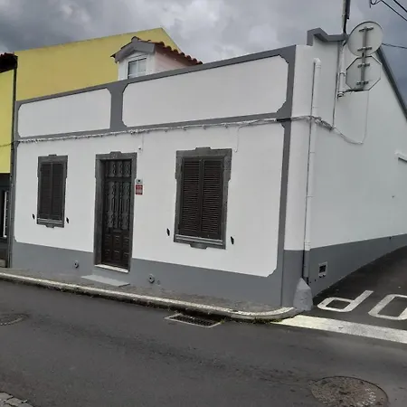 Casa Moreira * Ribeira Grande